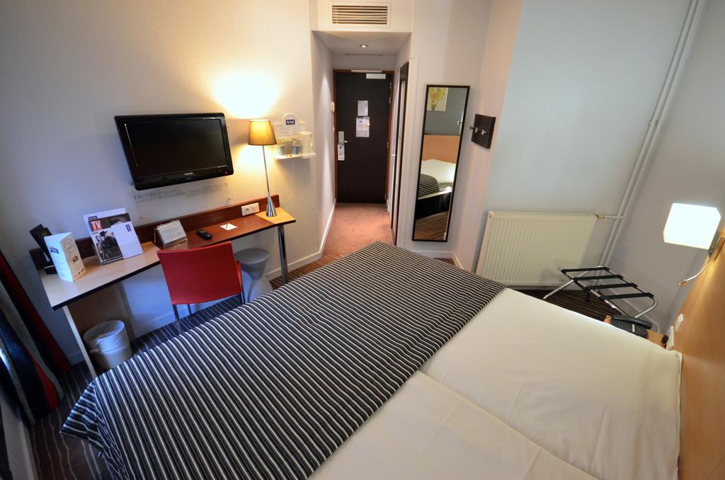Kyriad Hotel Dijon Gare Exterior foto