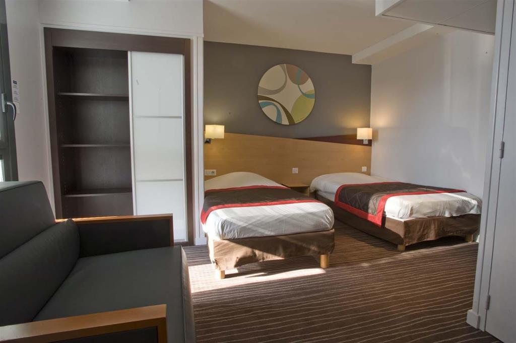 Kyriad Hotel Dijon Gare Exterior foto